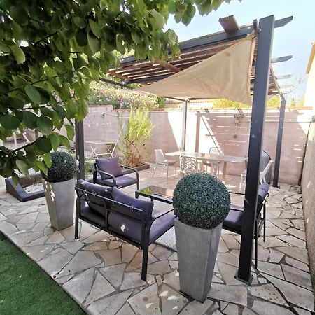 joli appartement indépendant avec piscine chauffée chez propriétaire Bernis Esterno foto